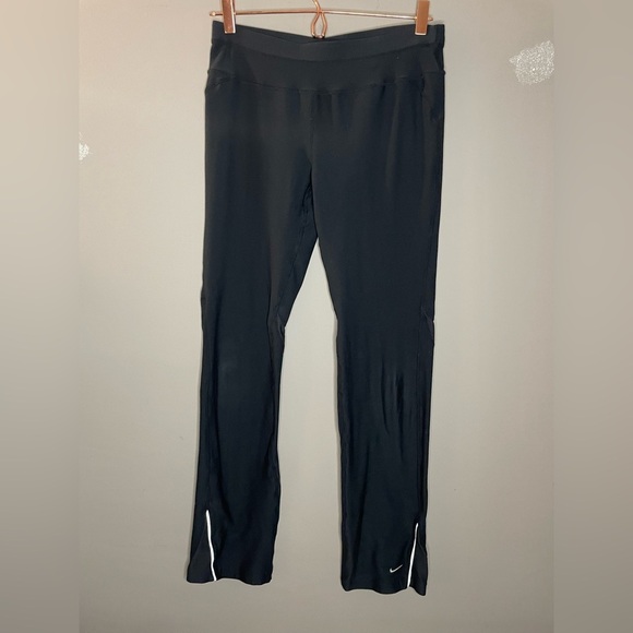 Nike Dri-Fit Women’s S Pull On Straight Leg Workout Pants Leggings Black - Picture 1 of 7
